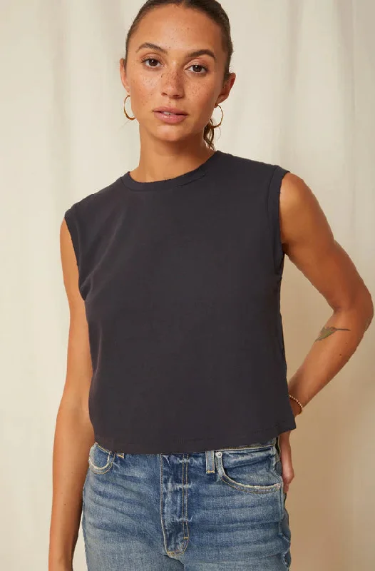 AMO Sleeveless Babe Tee Black