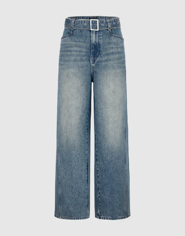 Straight Jeans With Belt