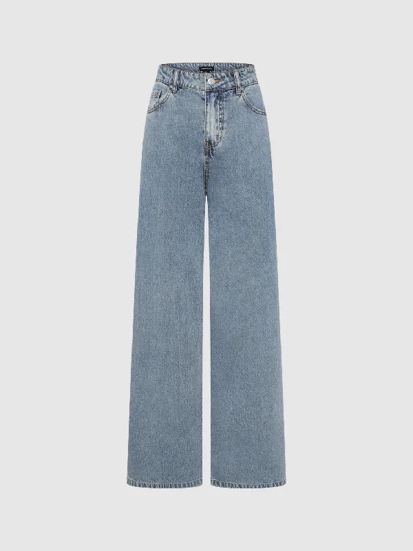 Wide-Leg Jeans