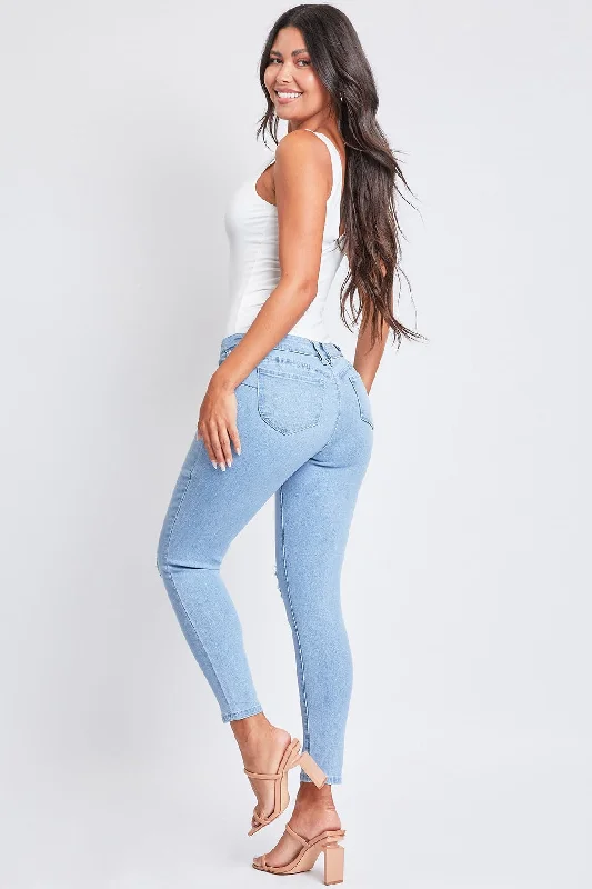 Women's Sustainable WannaBettaButt Skinny Distressed Jeans