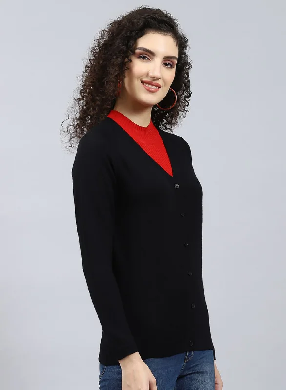 Women Black Solid Pure wool Cardigan